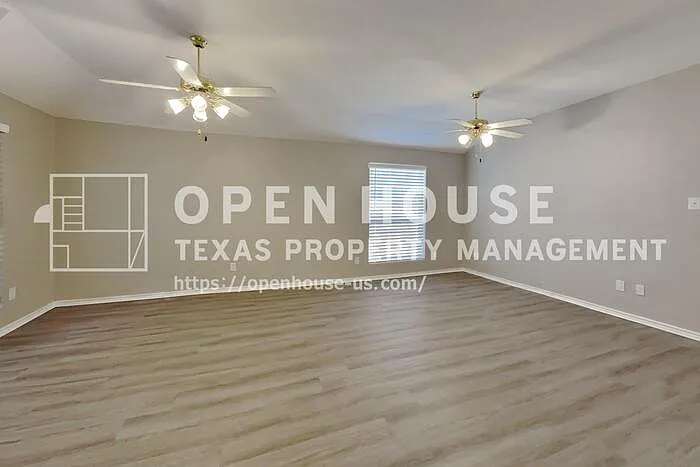3205 Muleshoe Ln — Photo 7