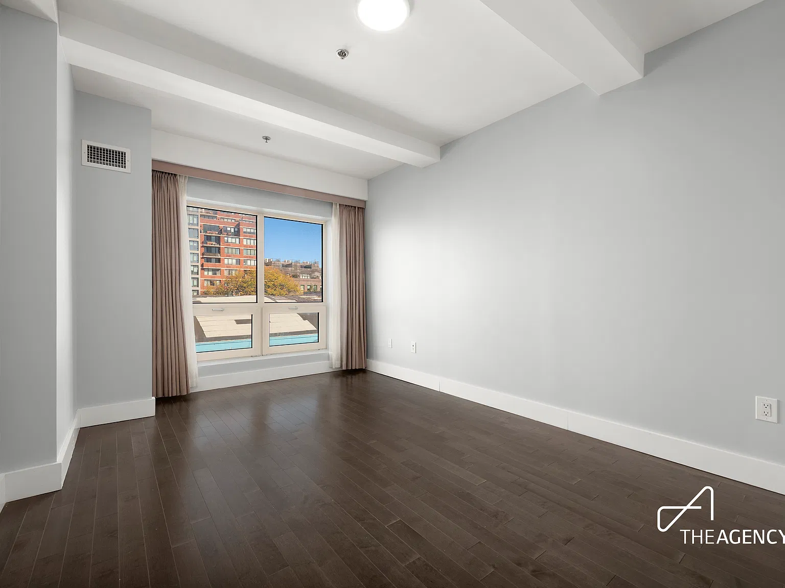 302 2nd Street — Photo 4