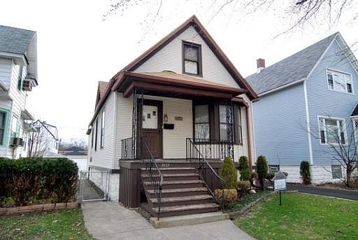 1st image of 3019 S Clarence Ave