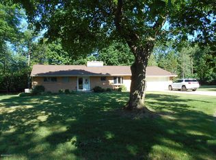 128 Arbor Ct, Hillsdale, MI 49242