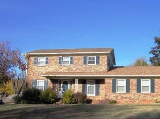 806 Surry Dr, Shelby, NC 28152