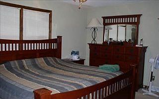 2nd image of 35 Robin Cir