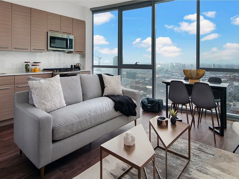 1 N Halsted St #2903 — Photo 1