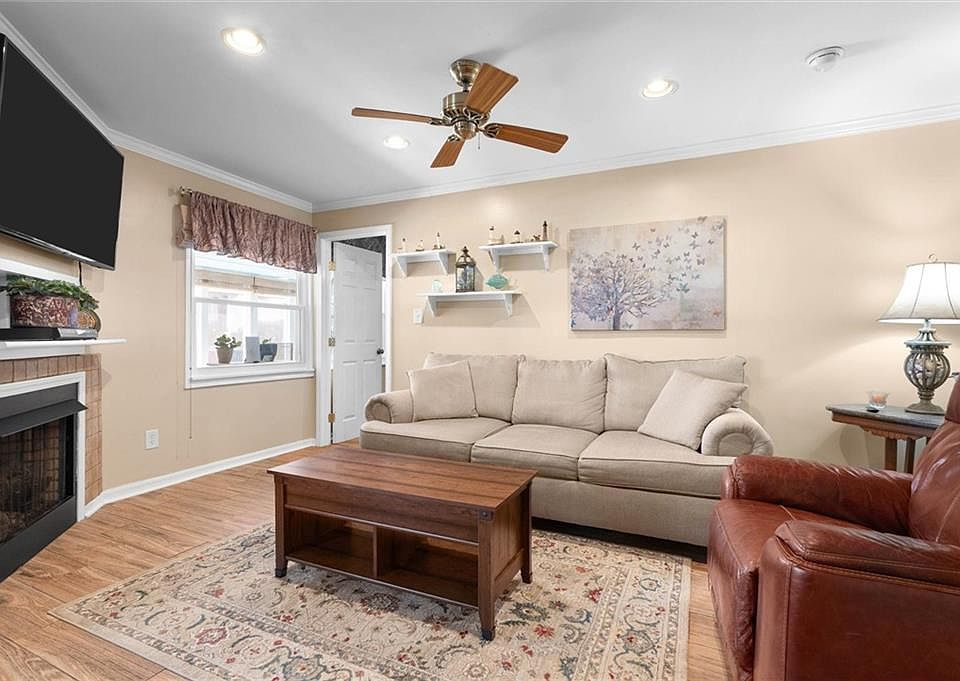 13939 Dauphin Island Pkwy, Coden, AL 36523 | MLS #7758402 | Zillow