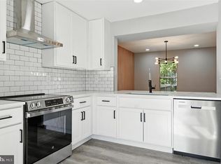 12005 Crimson Ln #221, Silver Spring, MD 20904