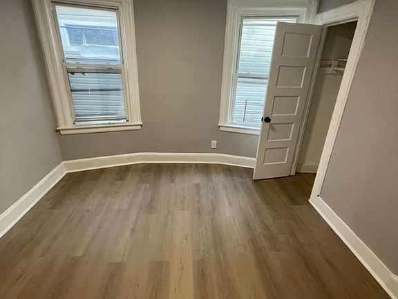 5th image of 34 N 18th St #2T