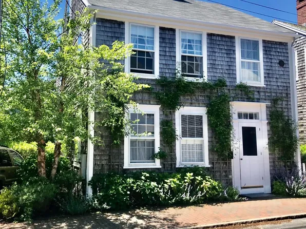 41 Fair St, Nantucket, MA 02554