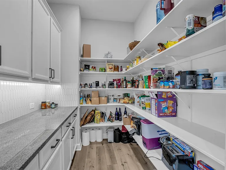 17415 Violet Vineyard St — Photo 3