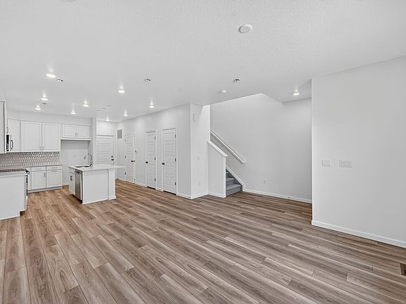 6th image of this home