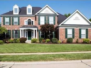 1263 Somerset Field Dr, Chesterfield, MO 63005