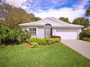 5610 Swaying Palm Ln, Boynton Beach, FL 33437