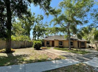 1040 Orienta Ave, Altamonte Springs, FL 32701