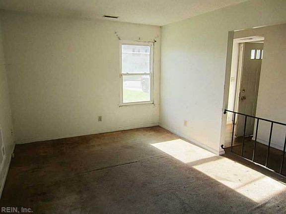 4th image of 5944 Beechwalk Dr
