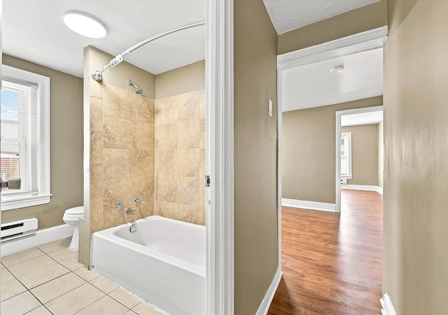 2111 Orthodox St — Photo 4