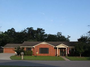 300 9th Ave, Atmore, AL 36502
