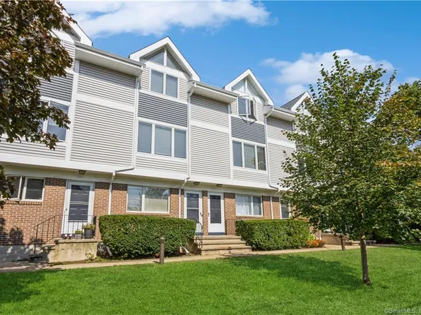 25 Cottage Street #205, Norwalk, CT 06855