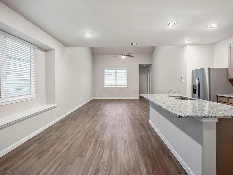 2421 Shellcracker Dr — Photo 9
