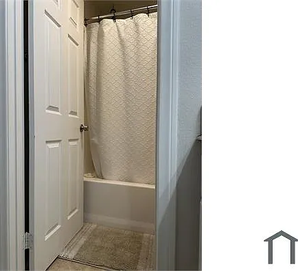1213 Washington Ave #2 — Photo 16