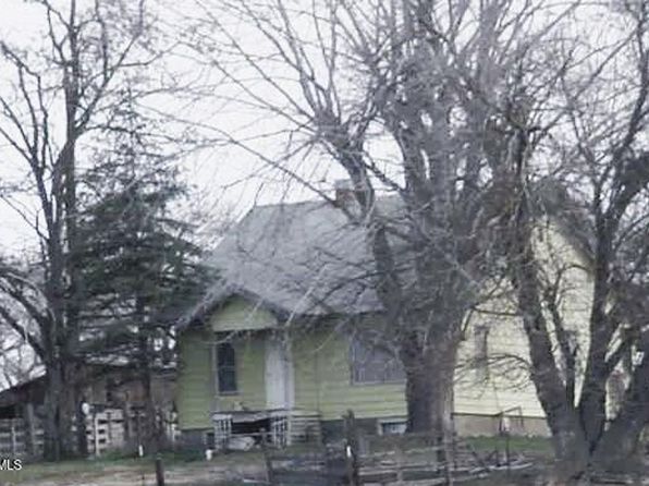 1111 Roza Dr, Zillah, WA 98953