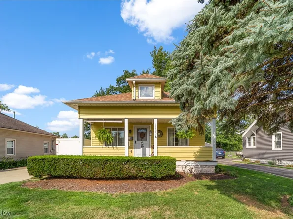 1390 Iroquois Ave, Mayfield Heights, OH 44124