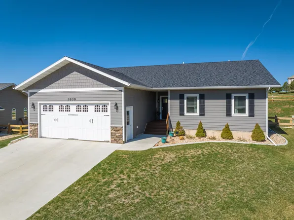 1808 Iron Horse Loop, Spearfish, SD 57783