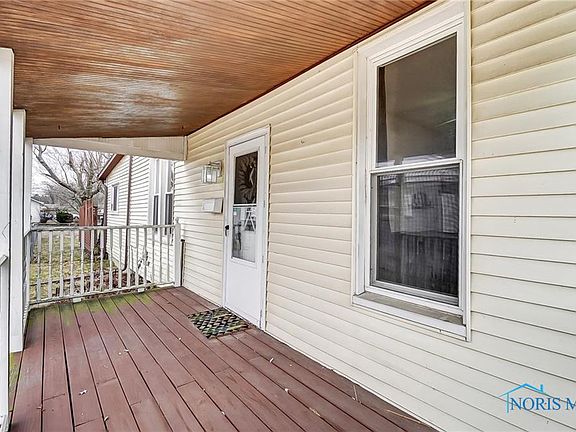 3rd image of 1205 S Blanchard St