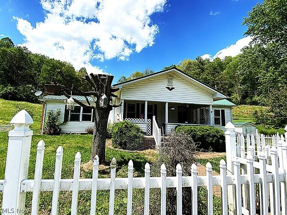4th image of 2174 Middle Fork Rd