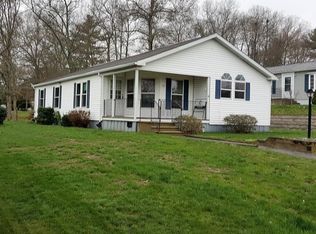 12 Lyn Ln, Middleboro, MA 02346