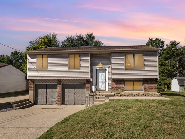 8345 Tamarack Dr, Florence, KY 41042