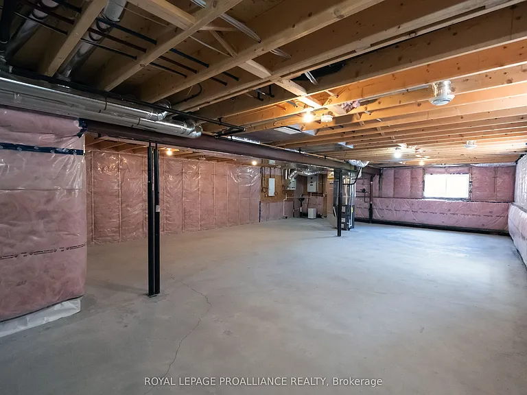 22 Stirling Cres — Photo 22