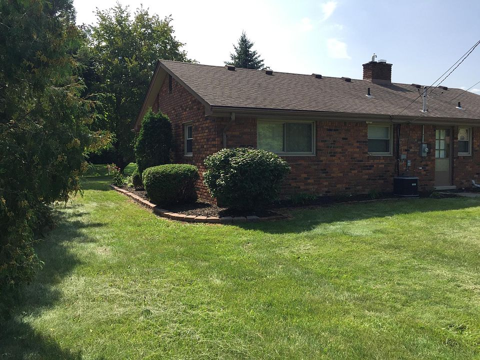 2663 Colonial Way, photo 3