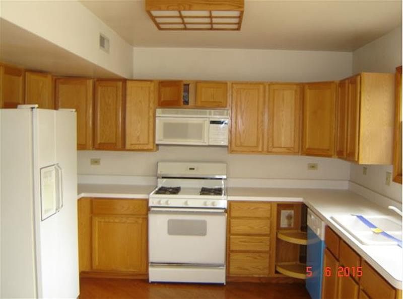2nd image of 2630 Harlem Ave