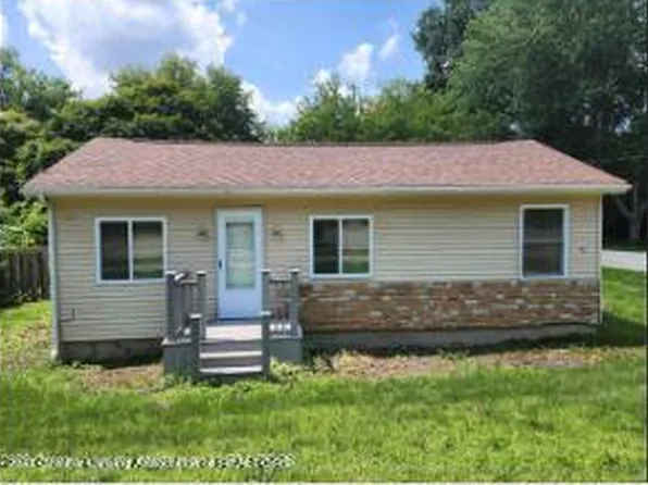 1763 Baker St, Haslett, MI 48840