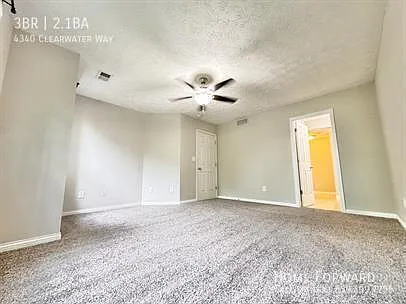 4340 Clearwater Way — Photo 4
