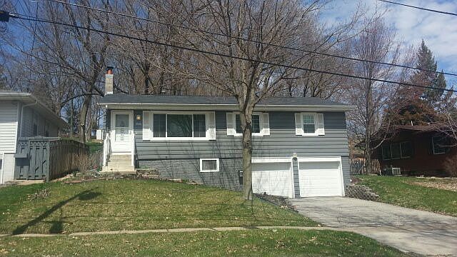 1st image of 3506 Bel Air Dr SE
