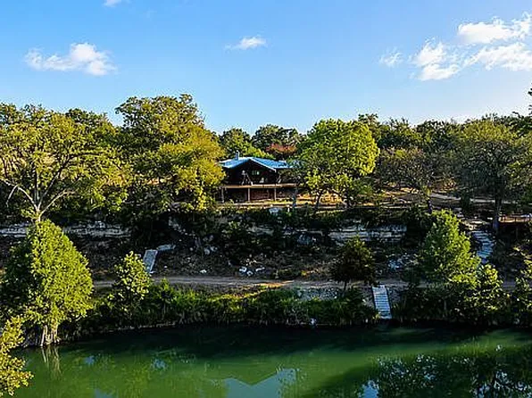 4705 Wayside Dr, Wimberley, TX 78676