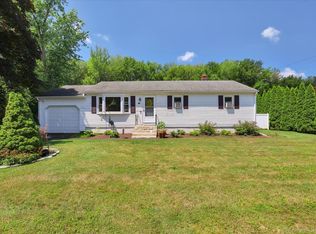 377 Niederwerfer Rd, South Windsor, CT 06074