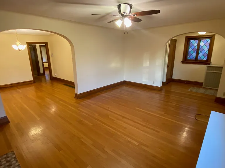 5302 Tholozan Ave — Photo 6