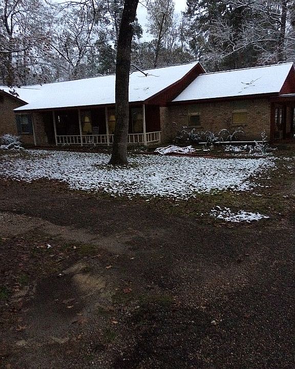 1st image of 200 Westridge Dr