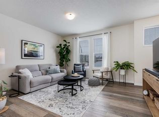 237 S Point Park SW, Airdrie, AB T4B 5G8
