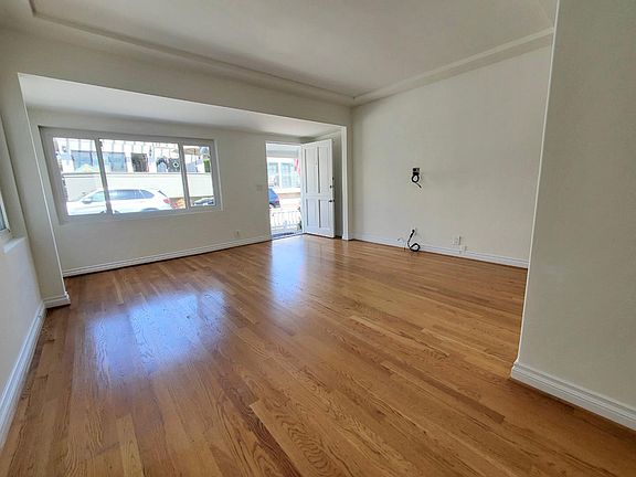 3rd image of 446 31st St