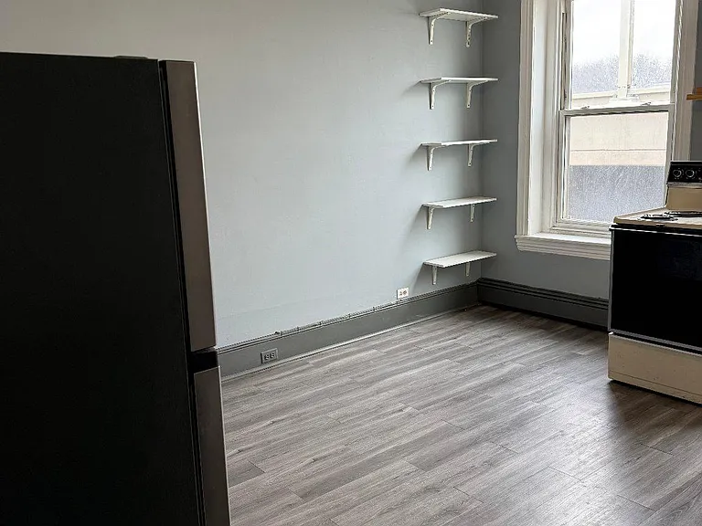 2731 E Cumberland St #3 — Photo 3