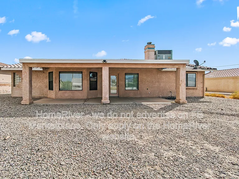 2760 Inca Dr — Photo 3