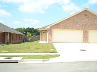 936 Sylvia St, Weatherford, TX 76086