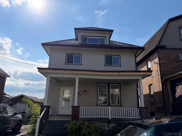 82 K St, Johnstown, PA 15906
