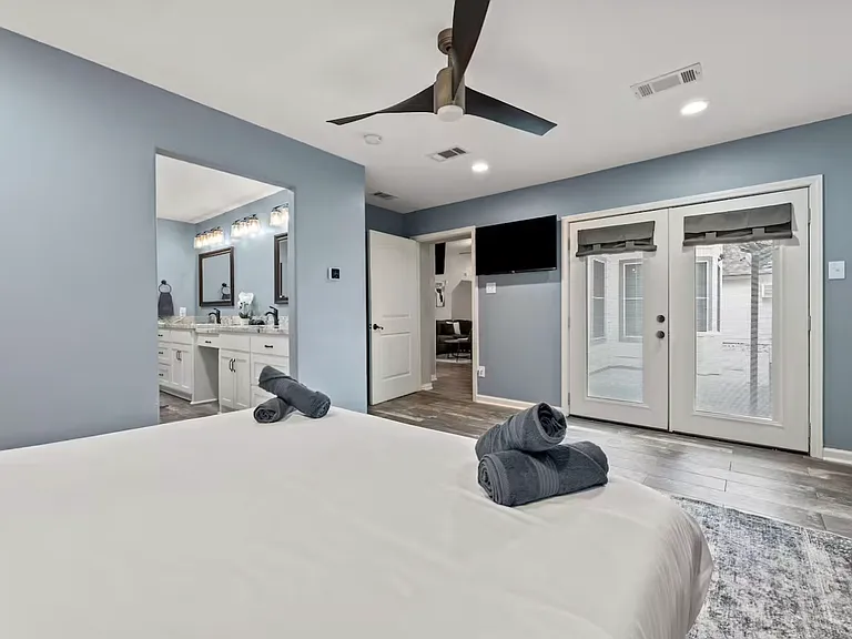 14190 Brushwood Dr — Photo 16