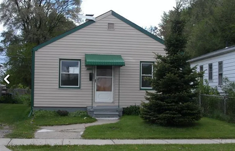 2236 John B Ave — Photo 1