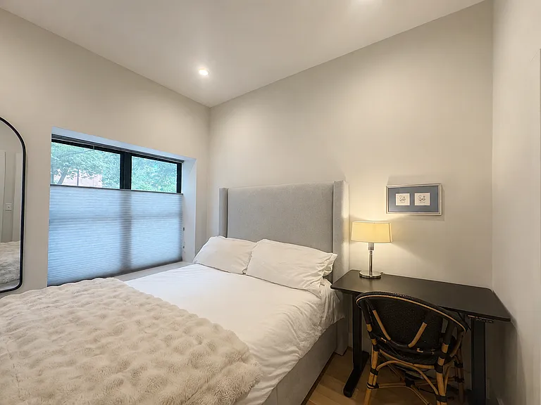 109 Liverpool St #1 — Photo 3