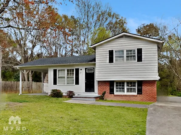 7614 Connell Dr, Jonesboro, GA 30236