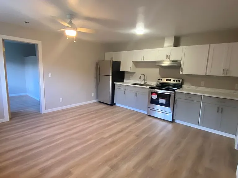 131-135 139 & Chandler Rd #143-375 — Photo 8